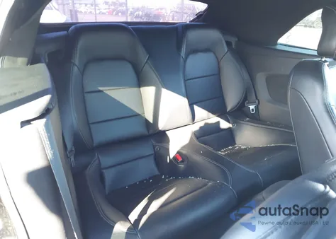 2017 Ford Mustang Ecoboost Premium z USA, uszkodzony, nr VIN 1FATP8UH9H5205389